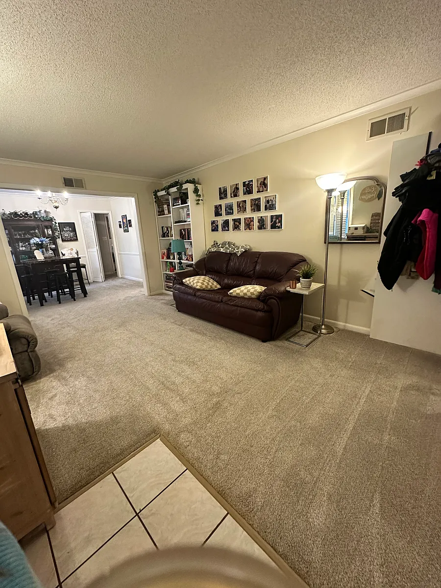 Front entry rooms - 1200 E Irvin Dr