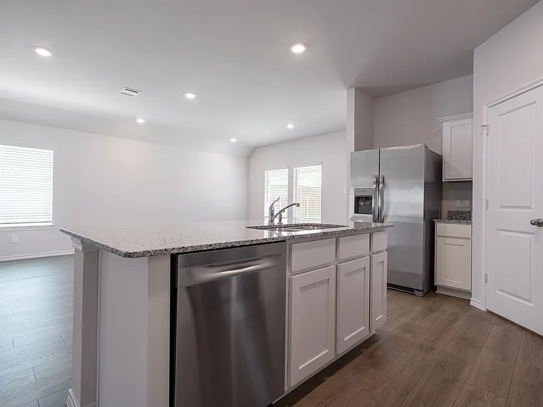 729 Orchid Way — Photo 12