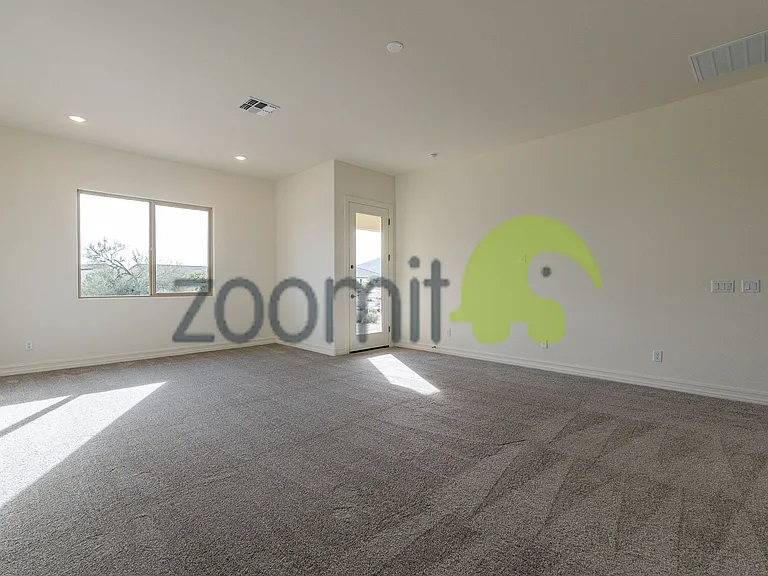 19407 W Seldon Ln — Photo 31