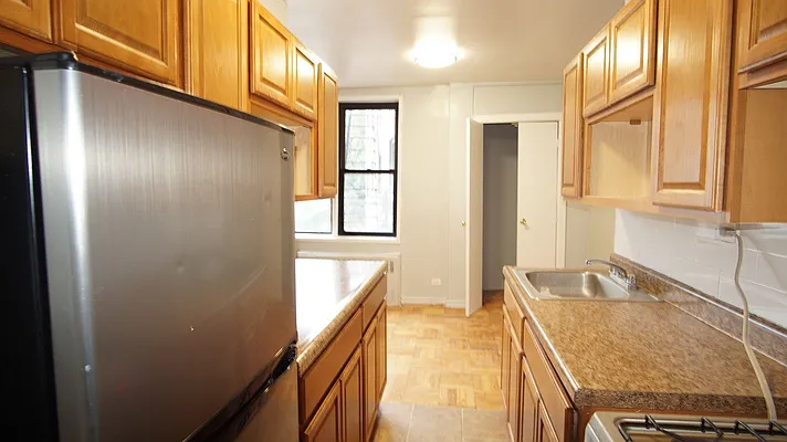 Rented by Compass | media 11