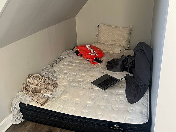 5th image of 3407 W 65th St Unit 2