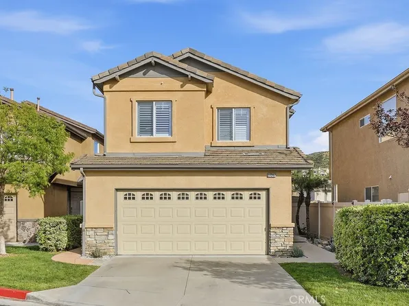 27247 Marisa Dr, Canyon Country, CA 91387