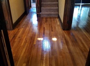 2113 N Taylor Rd, Cleveland Heights, OH 44112