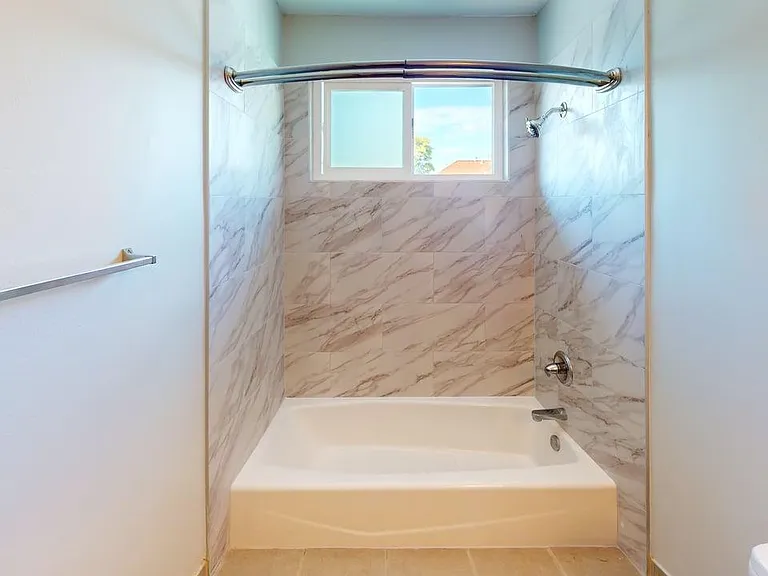 1509 Morton St #E — Photo 10