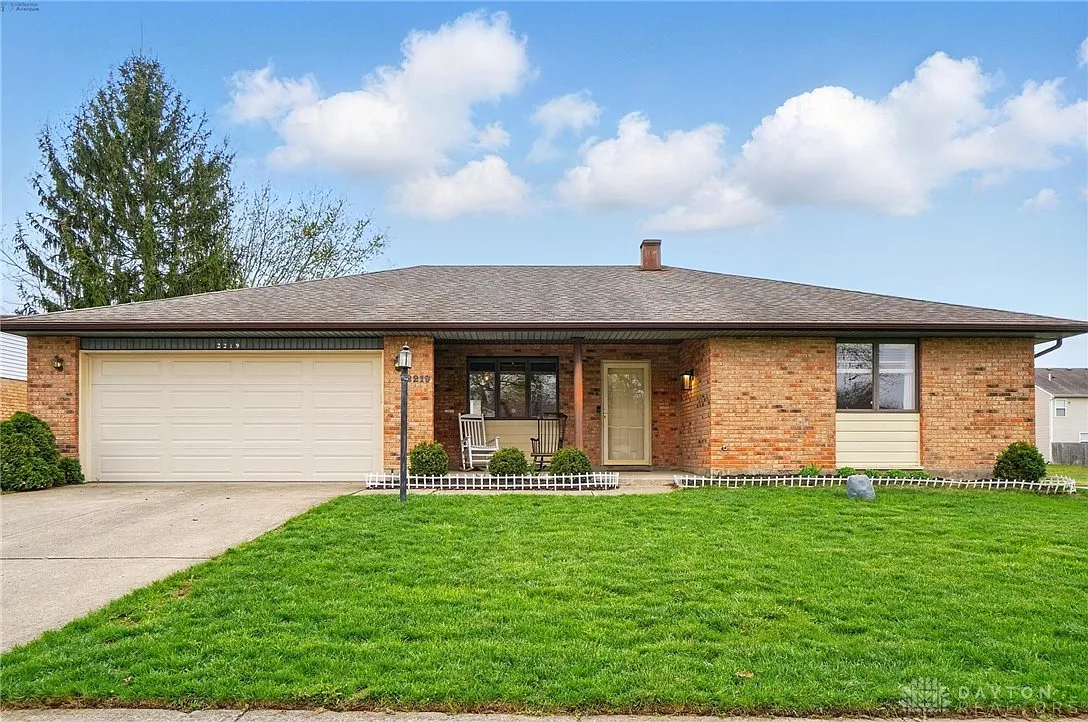 2219 Minnesota Dr photo 1