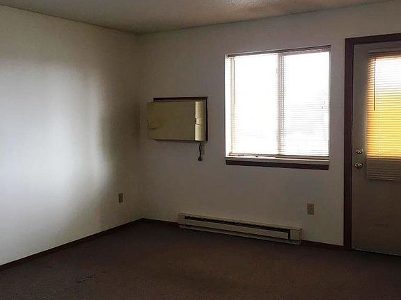 4th image of 1650 33rd Ave S #304