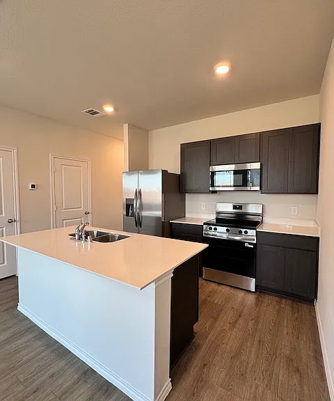 212 Arbor Dr — Photo 8