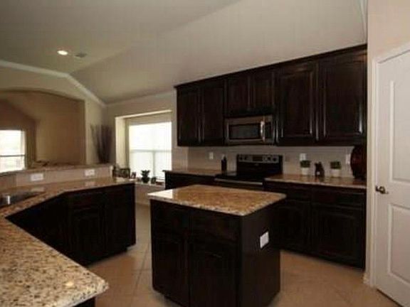 5th image of 2609 Twinflower Dr