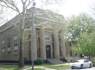 316 N 6th St APT 104, Leavenworth, KS 66048