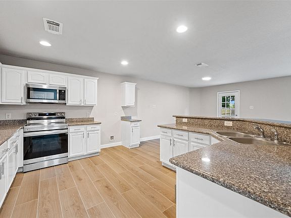 3rd image of 20506 Kenswick Dr