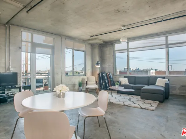 825 E 4th St APT 406, Los Angeles, CA 90013