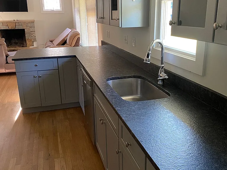 310 River Rd — Photo 8