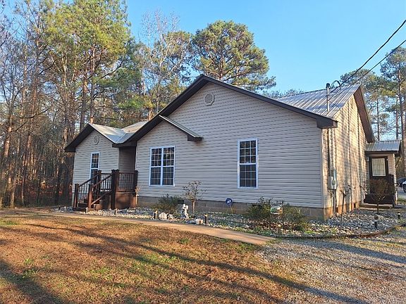 4th image of 1024 Center St