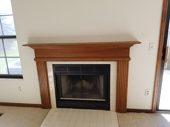 3rd image of 9874 Mandel Dr