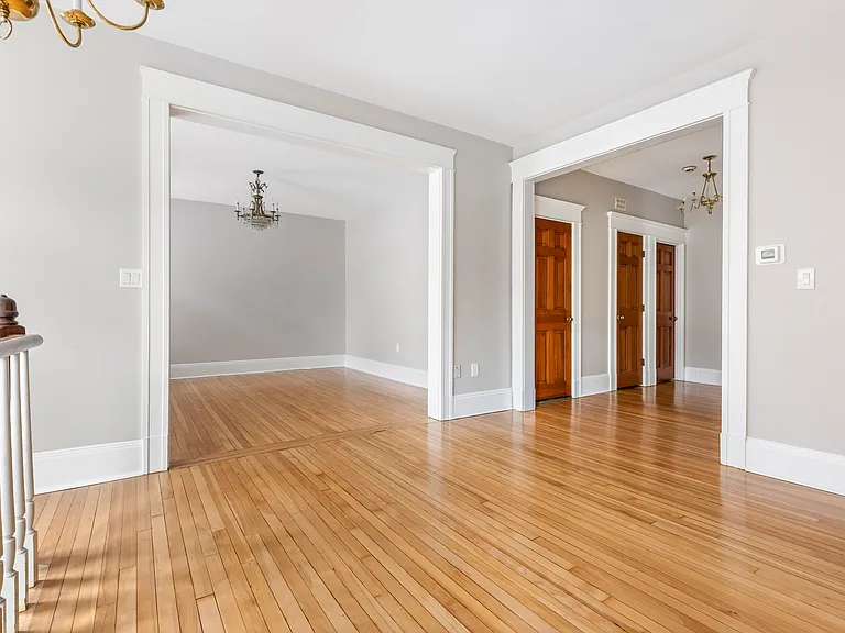 141 Longwood Ave #1 — Photo 3