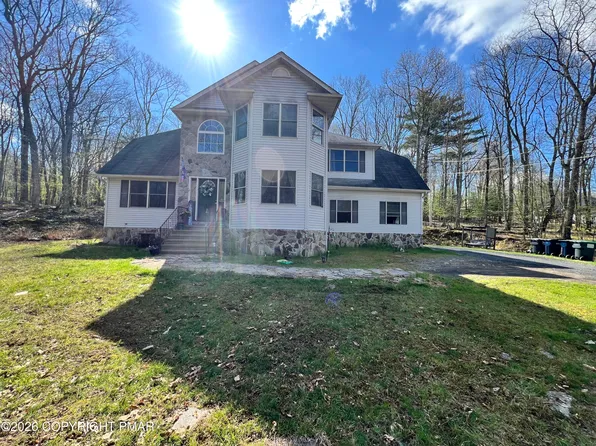 304 Whipporwill Ln, East Stroudsburg, PA 18302