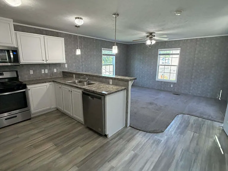 1301 Devils Glen Rd #24 — Photo 2