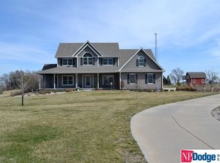 11525 N 211th Cir, Elkhorn, NE 68022