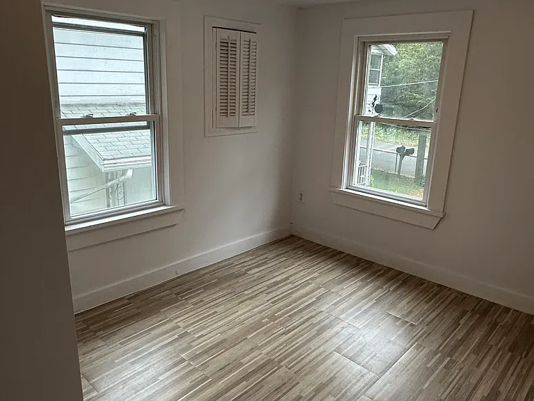 151 Long Hill Ave #2 — Photo 10