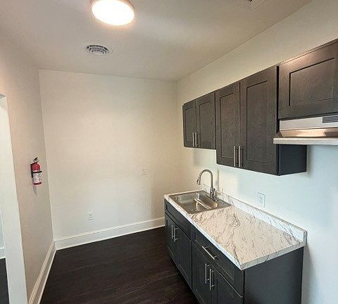 3rd image of 200-202 S Duke St #5