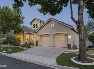 1074 Waverly Dr, Reno, NV 89519