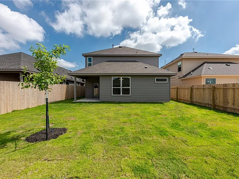 705 Durness Dr — Photo 17