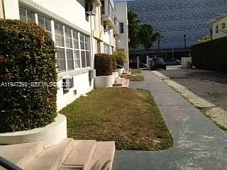 1614 Drexel Ave #2 Photo 1