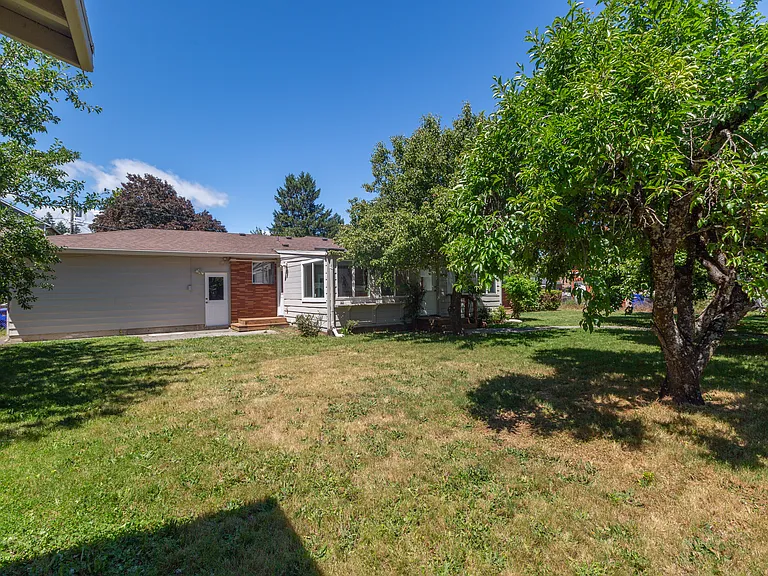 3728 SE 49th Ave — Photo 49
