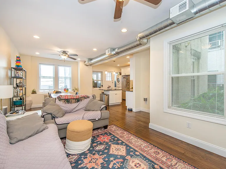 74 Elm St #1 — Photo 4