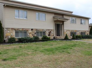 115 S Victoria Rd APT C2, Kingston, TN 37763