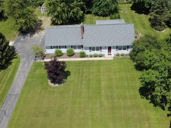 2403 Middleton Rd, Hudson, OH 44236