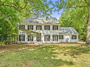 630 Robmont Rd, Charlotte, NC 28270