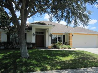 570 Hunters Run Blvd, Lakeland, FL 33809
