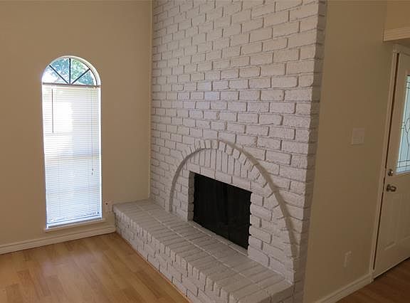 5th image of 5033 Thompson Dr