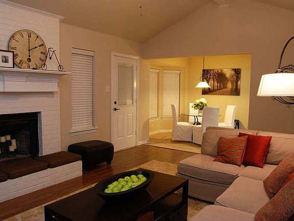 2nd image of 2432 Homewood Trl