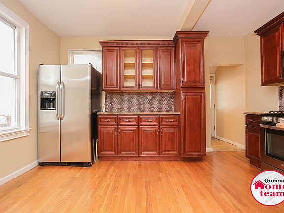 2nd image of 6946 78th St