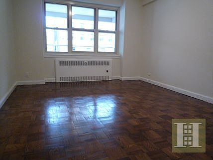 4th image of 41 Park Ave APT 10C