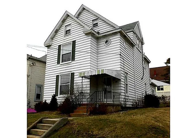 19 W Katherine Ave photo 1