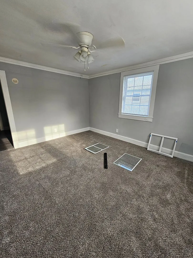 1509 Waverly Street — Photo 2