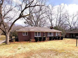 447 Whitehead Rd, Athens, GA 30606