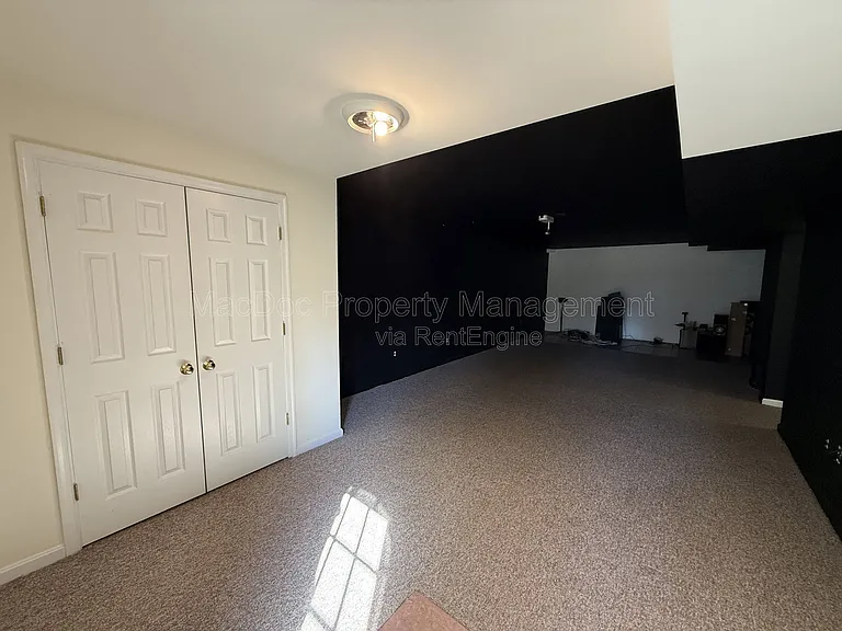 10500 Westfield Ln — Photo 23