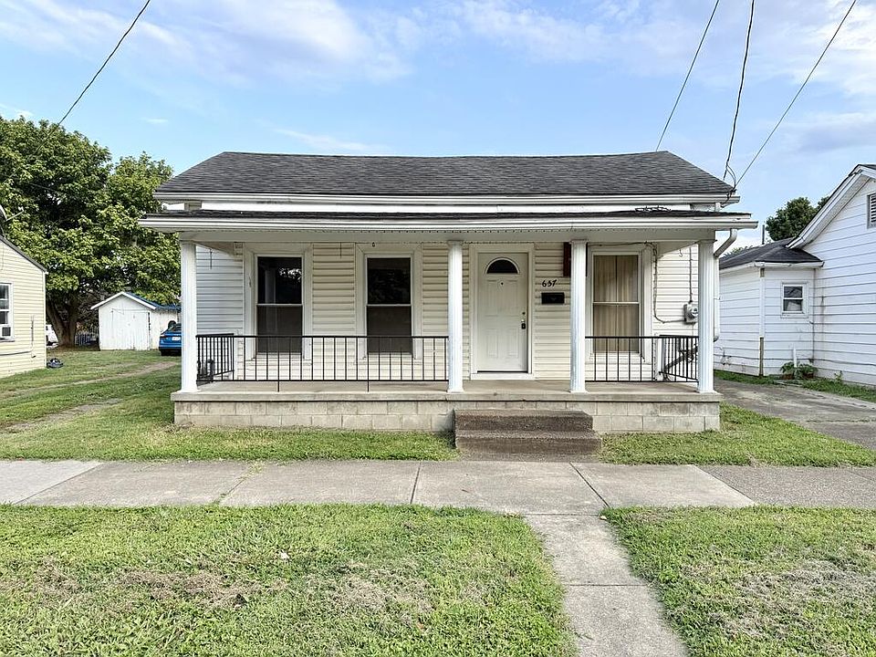 1st image of 657 3rd Ave