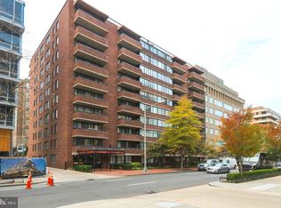 1140 23rd St NW APT 406, Washington, DC 20037