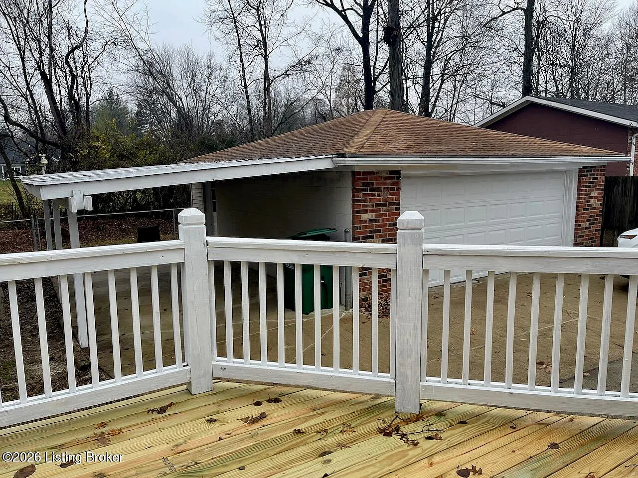 3 bed, 2.5 bath, 2214 sqft, $2,150 — Photo 3