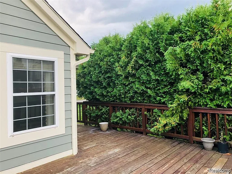 41419 Cornell Dr — Photo 5