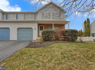 110 Carriage Dr, Wernersville, PA
