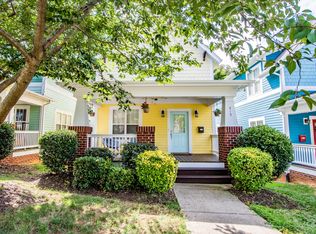 315 Woodvale Pl, Charlotte, NC 28208