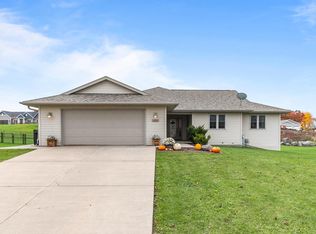 2320 Mayek Dr, Waupaca, WI 54981