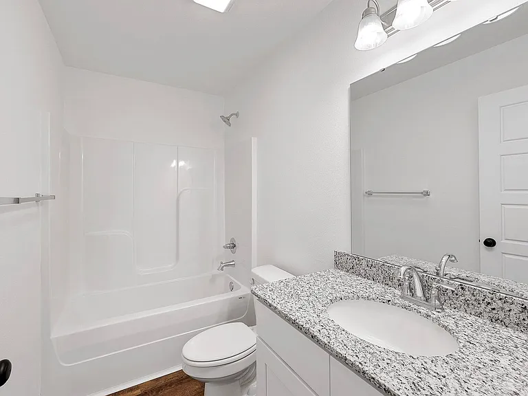 1105 SW 3rd Ave — Photo 35
