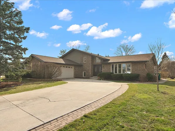 13608 Glen Eagle Ct, Orland Park, IL 60462